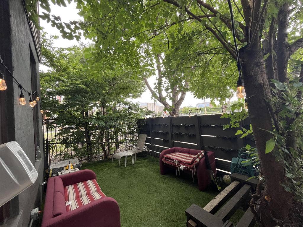 4 BR in Chicago