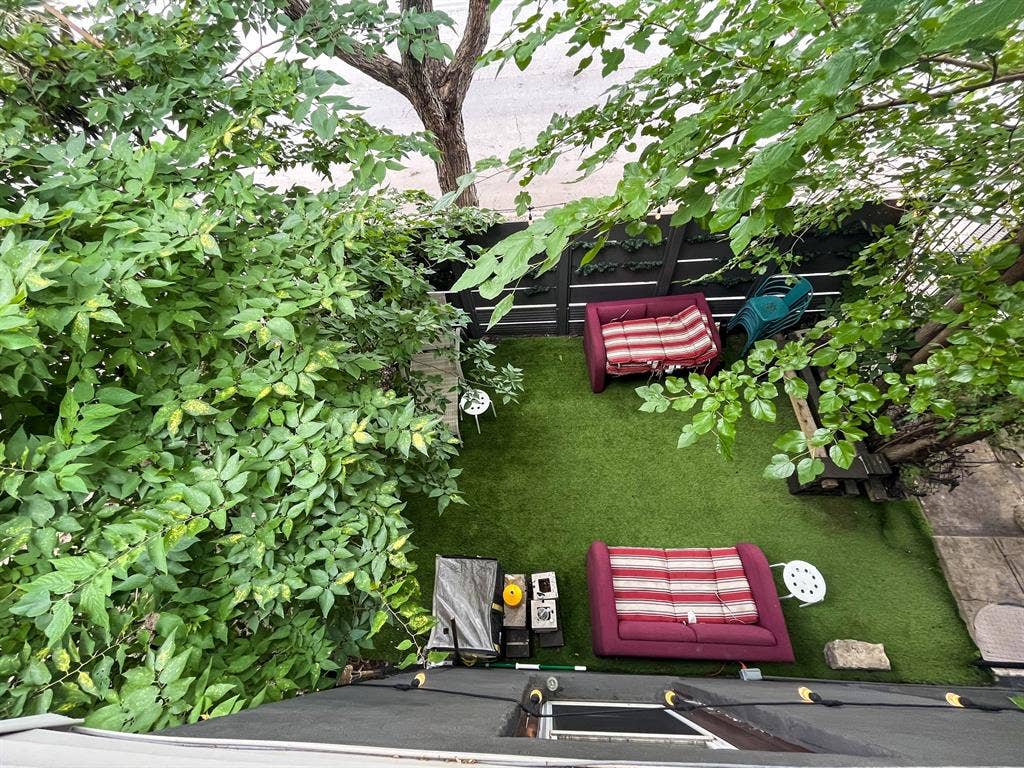4 BR in Chicago