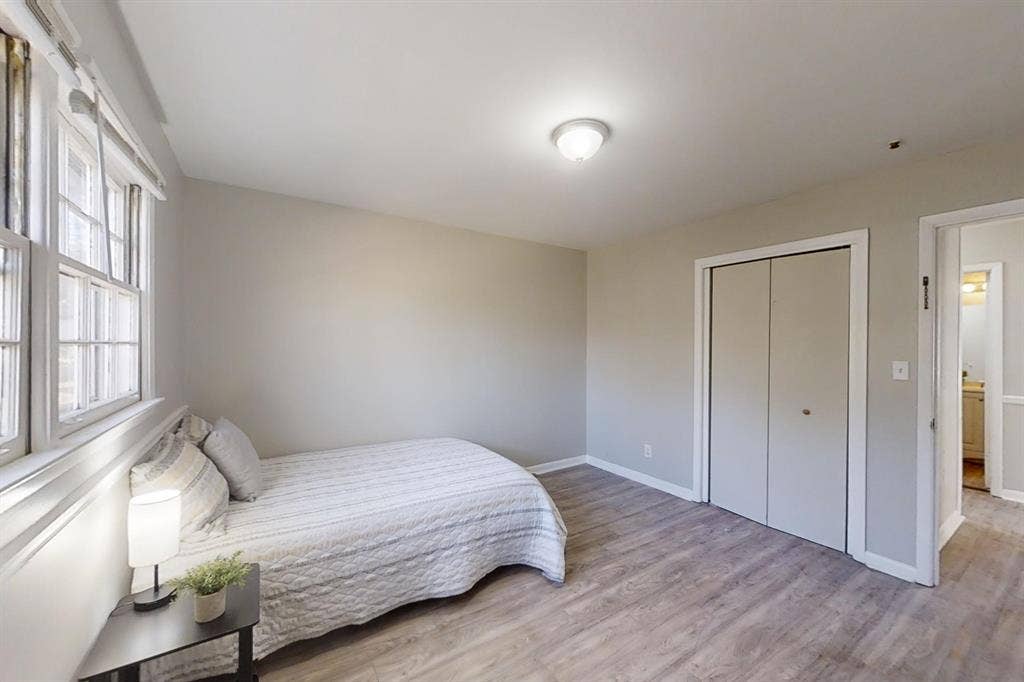 8 BR in Atlanta