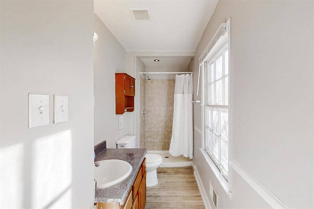 8 BR in Atlanta