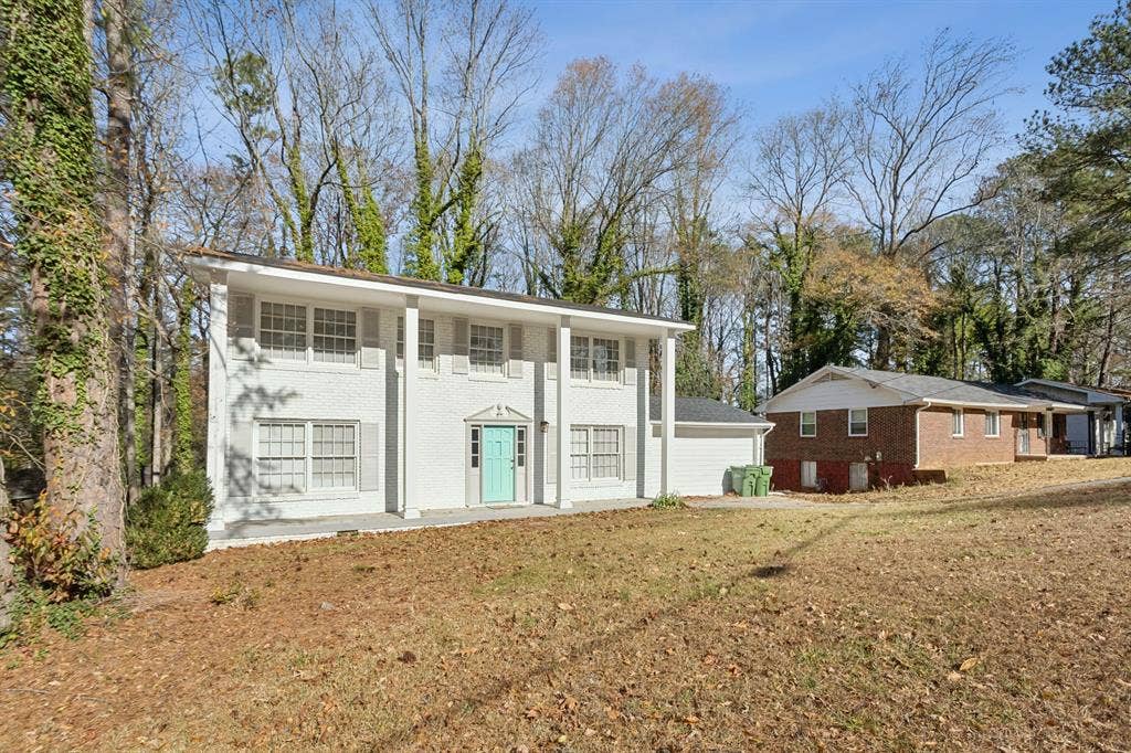 10 BR in Atlanta