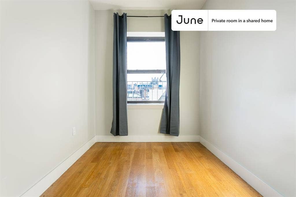 3 BR in New York City