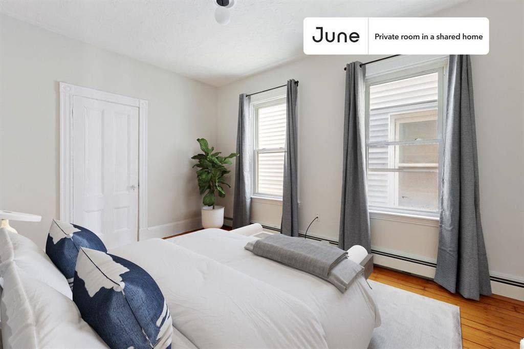 4 BR in Boston