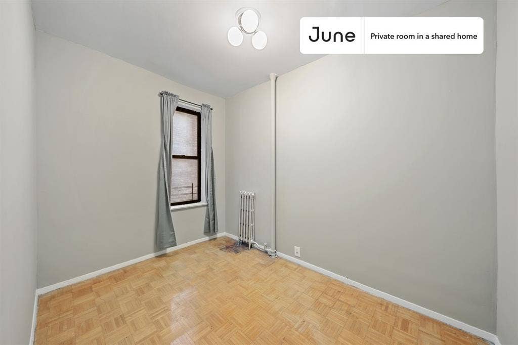 3 BR in New York City