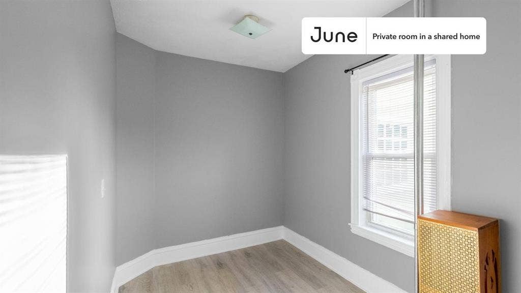 5 BR in Boston