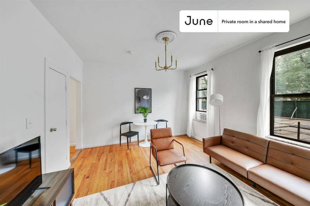 3 BR in New York City