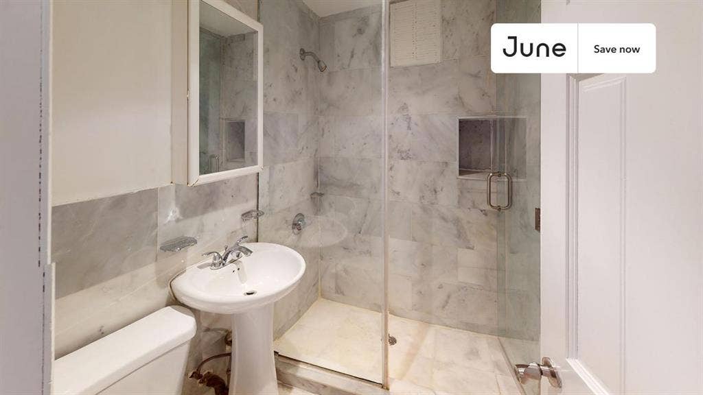 1 BR in New York City
