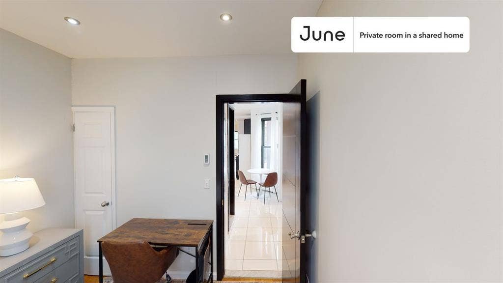3 BR in New York City