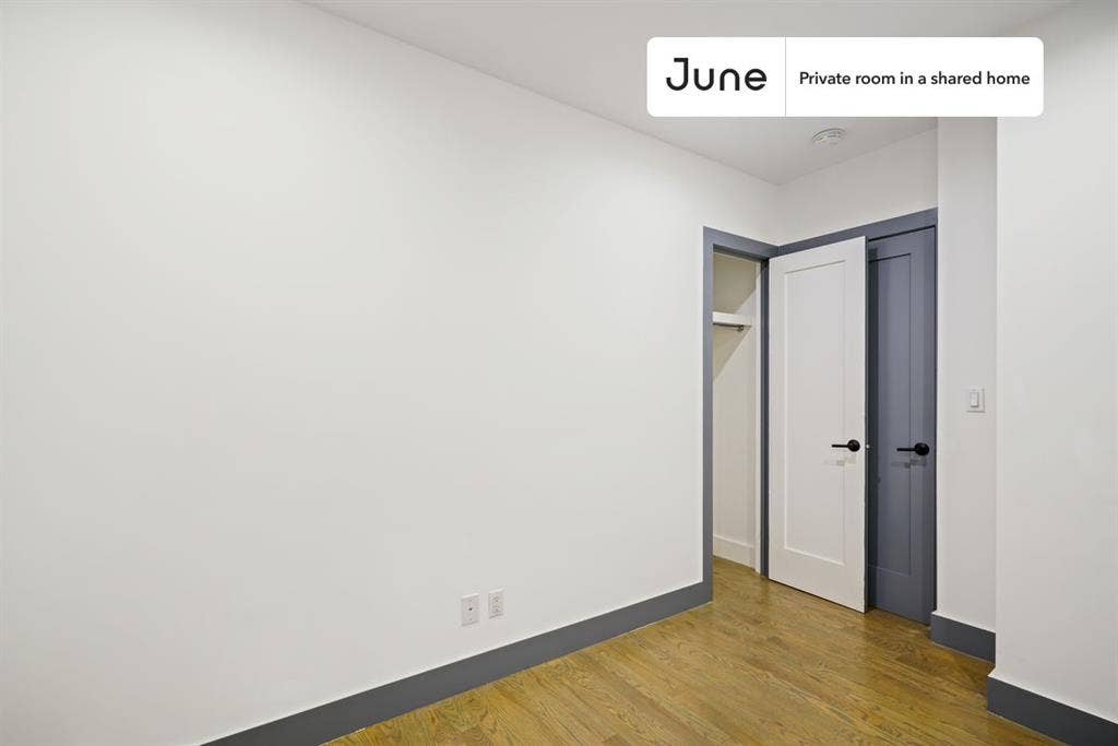 4 BR in New York City
