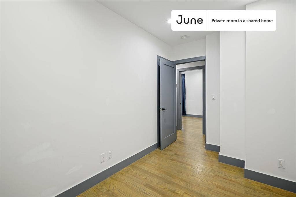 4 BR in New York City