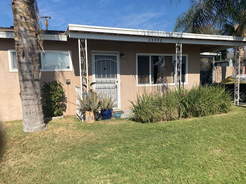 Very clean and quiet room for rent