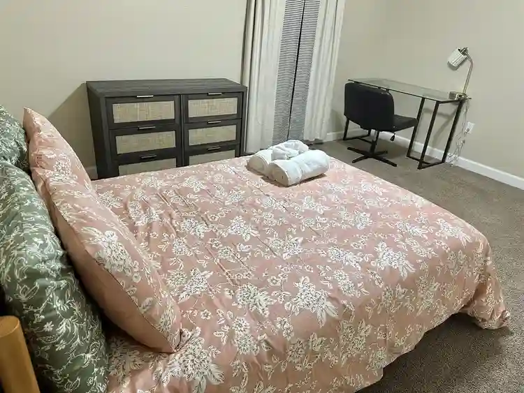 Rooms in CHARMING HAMMOND RETREAT!