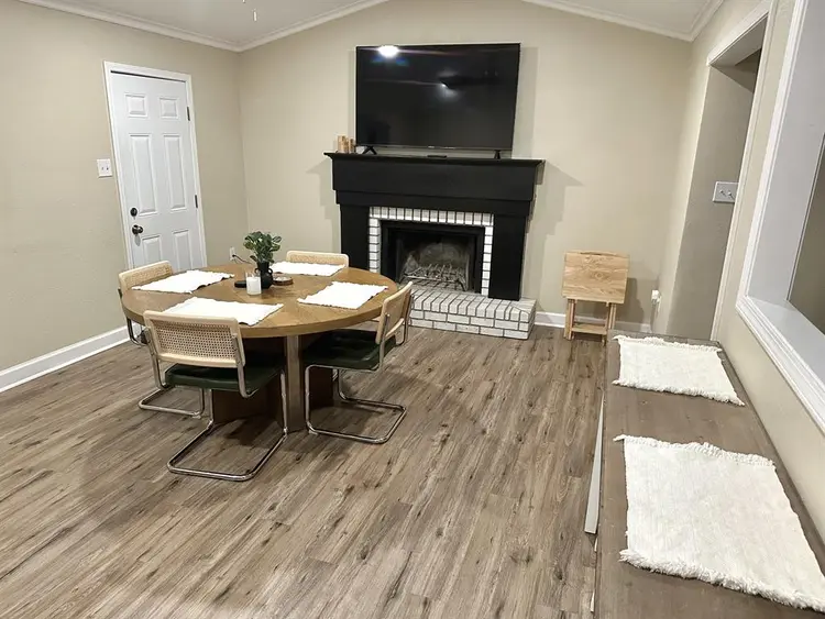 Rooms in CHARMING HAMMOND RETREAT!