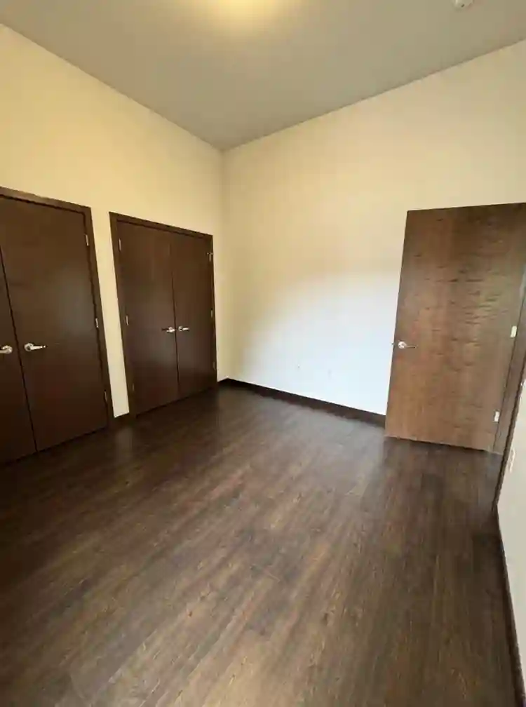 SUBLET NEEDED NOW PRICE NEGOTIABLE