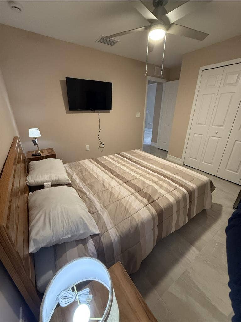 Private Room for Rent - Lehigh Acre