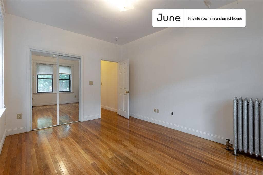 4 BR in Boston