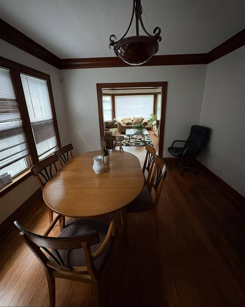 Bedroom available for rent