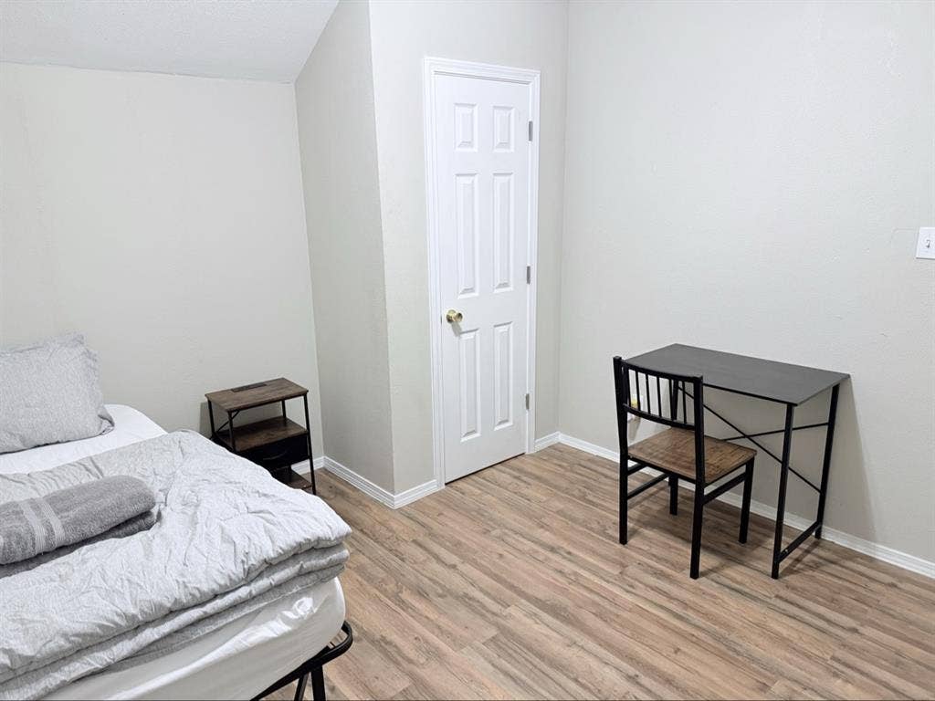 Private 1-Bedroom Unit