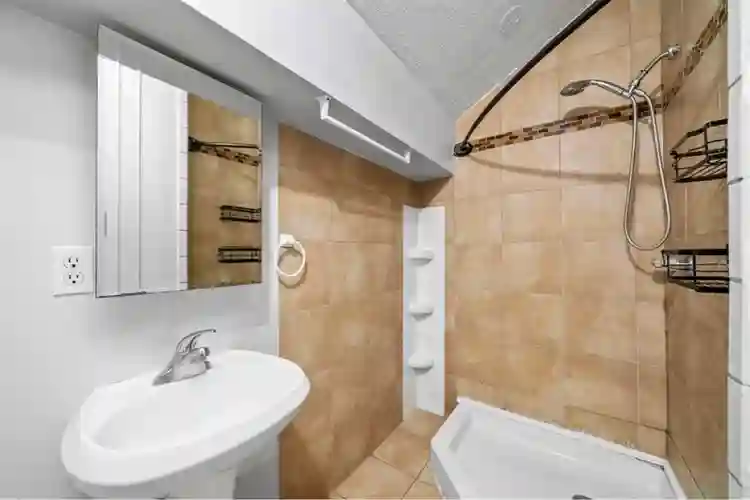 Private 1-Bedroom Unit