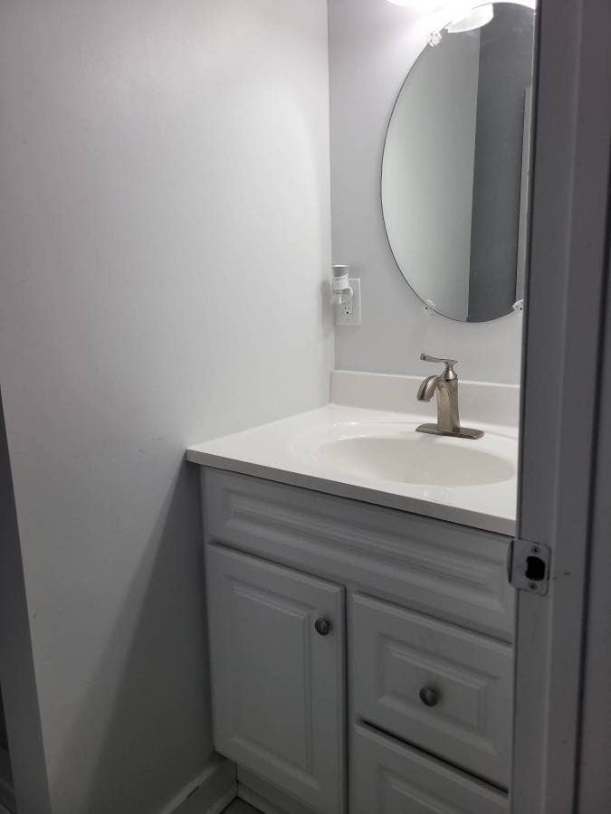 $695 includes ALL utilities!