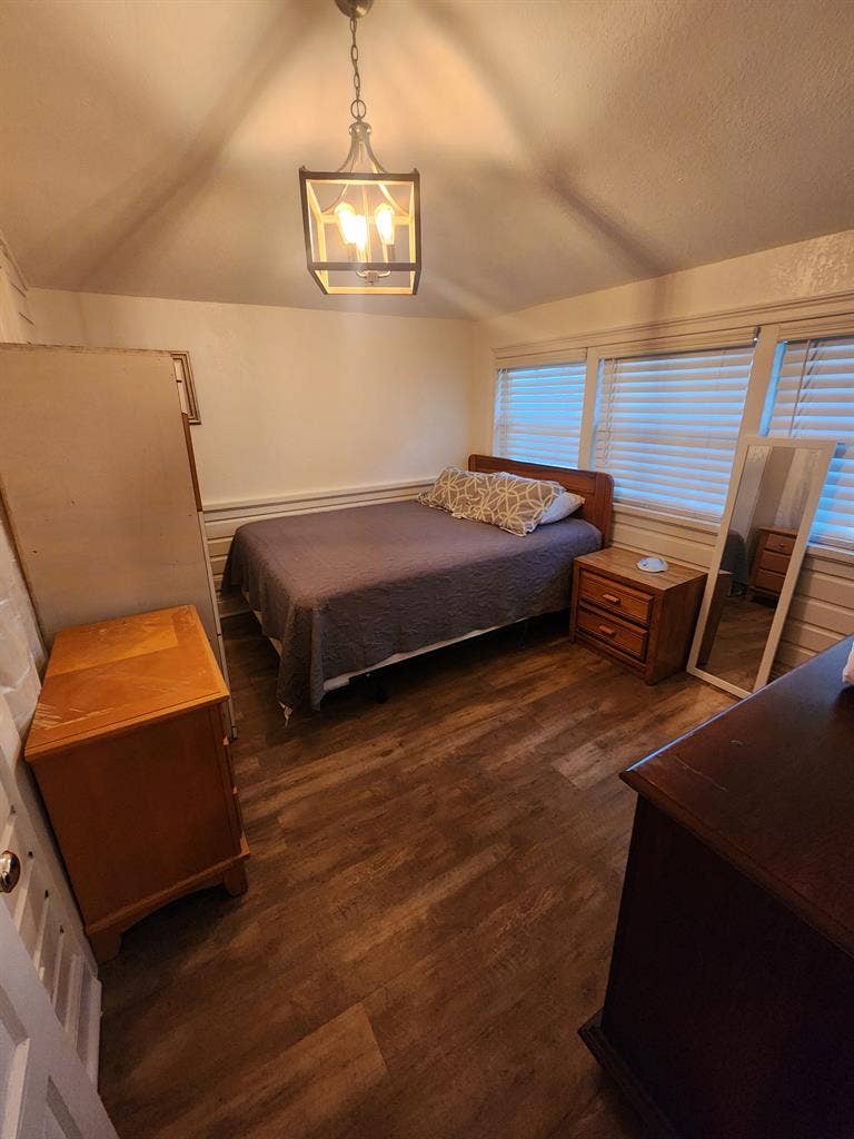 TAMPA Rooms 4 Rent