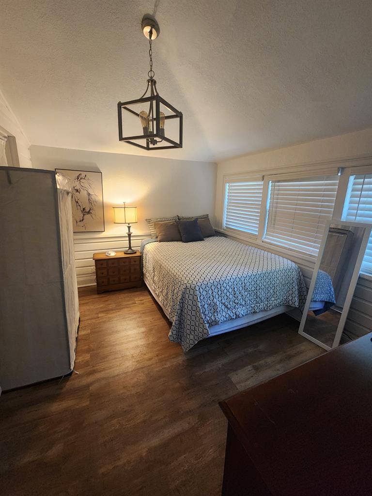 TAMPA Rooms 4 Rent