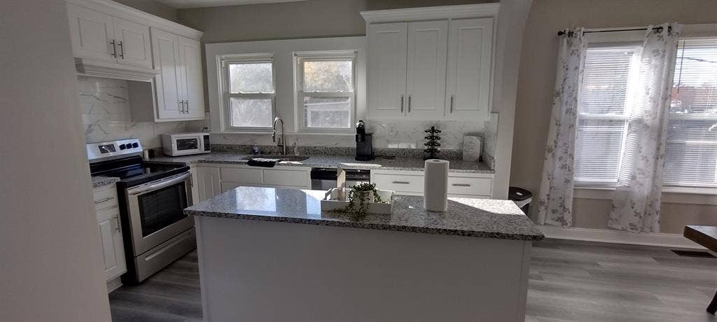 5 BR in Durham