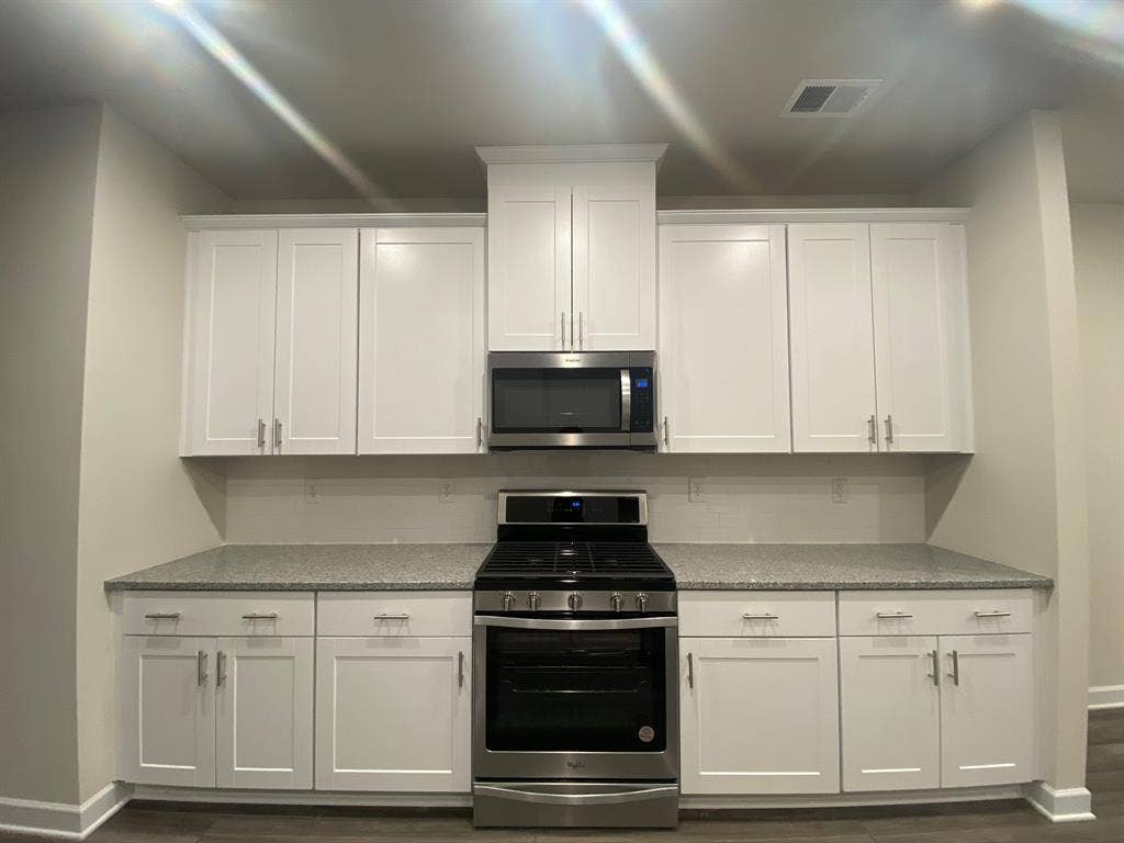 4 BR in Charlotte