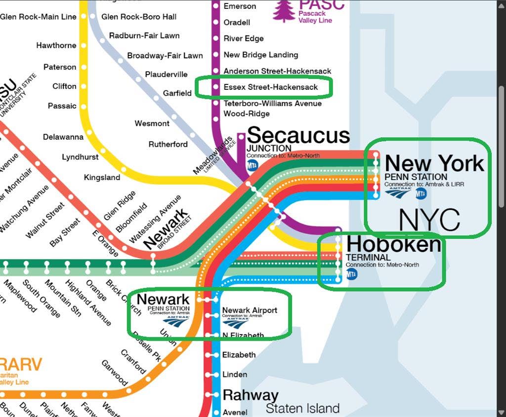 🕜🚌to NYC, 1 Block walk, near Hwys