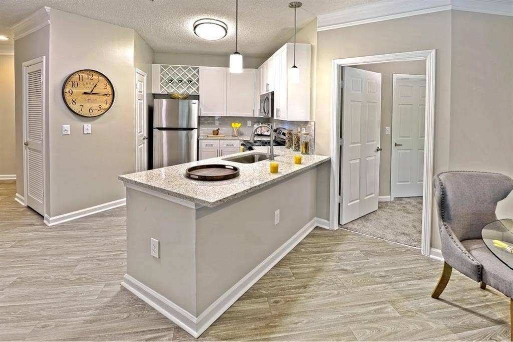 Roomie Needed for Lease Takeover
