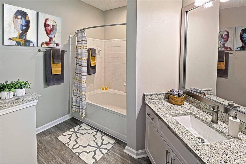 Roomie Needed for Lease Takeover
