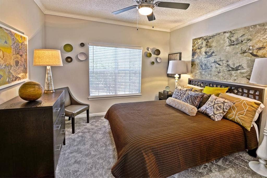 Roomie Needed for Lease Takeover