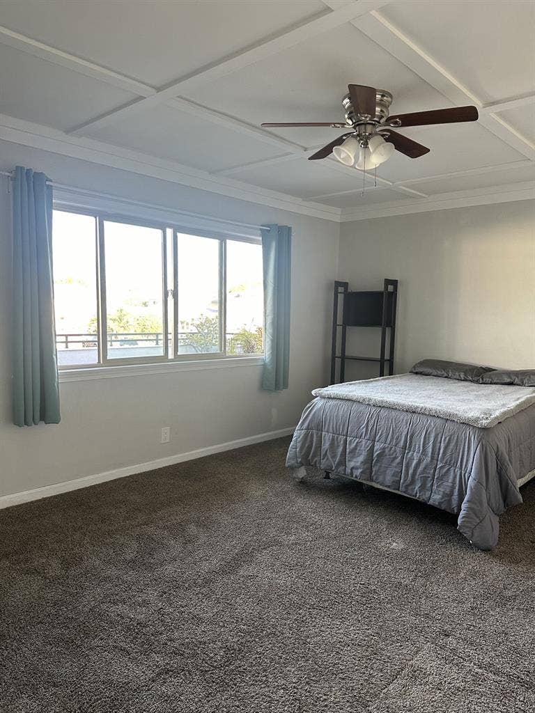 Private room in Manhattan Beach
