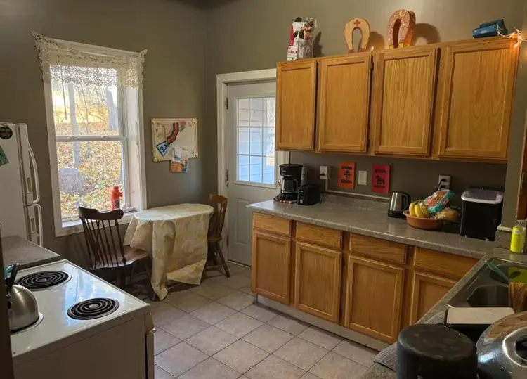 Looking for a sublease!