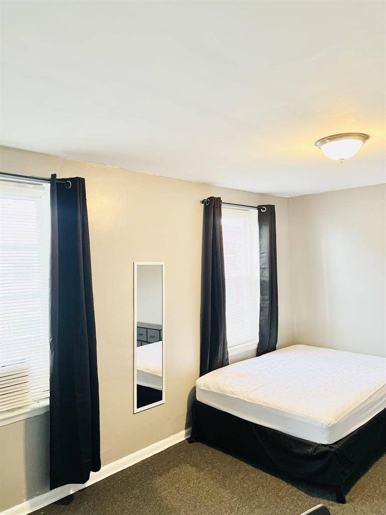 4 BR in Philadelphia