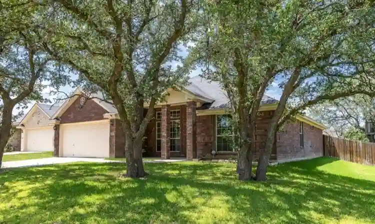 6 BR in Harker Heights