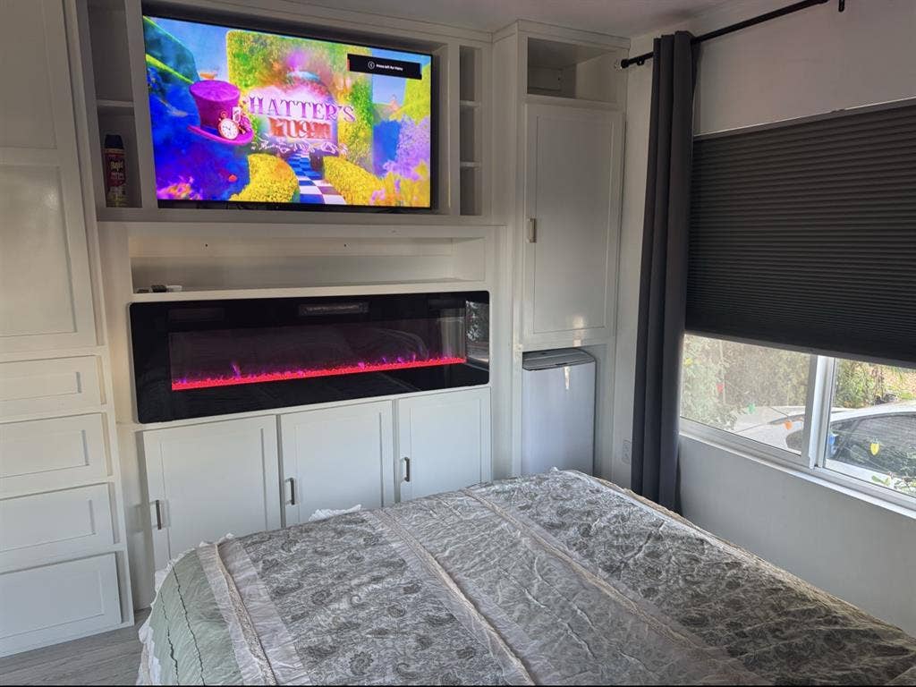 Resort style ranch house on 2 acres