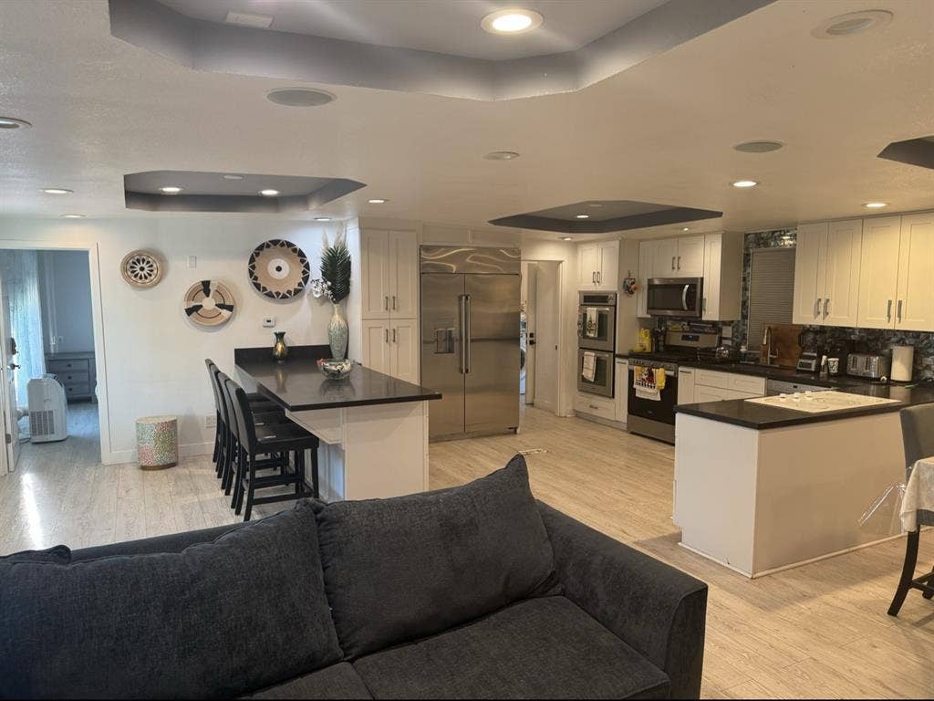 Resort style ranch house on 2 acres