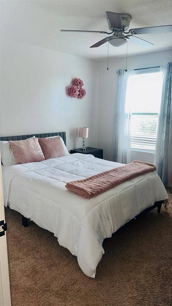 4 BR in Davenport