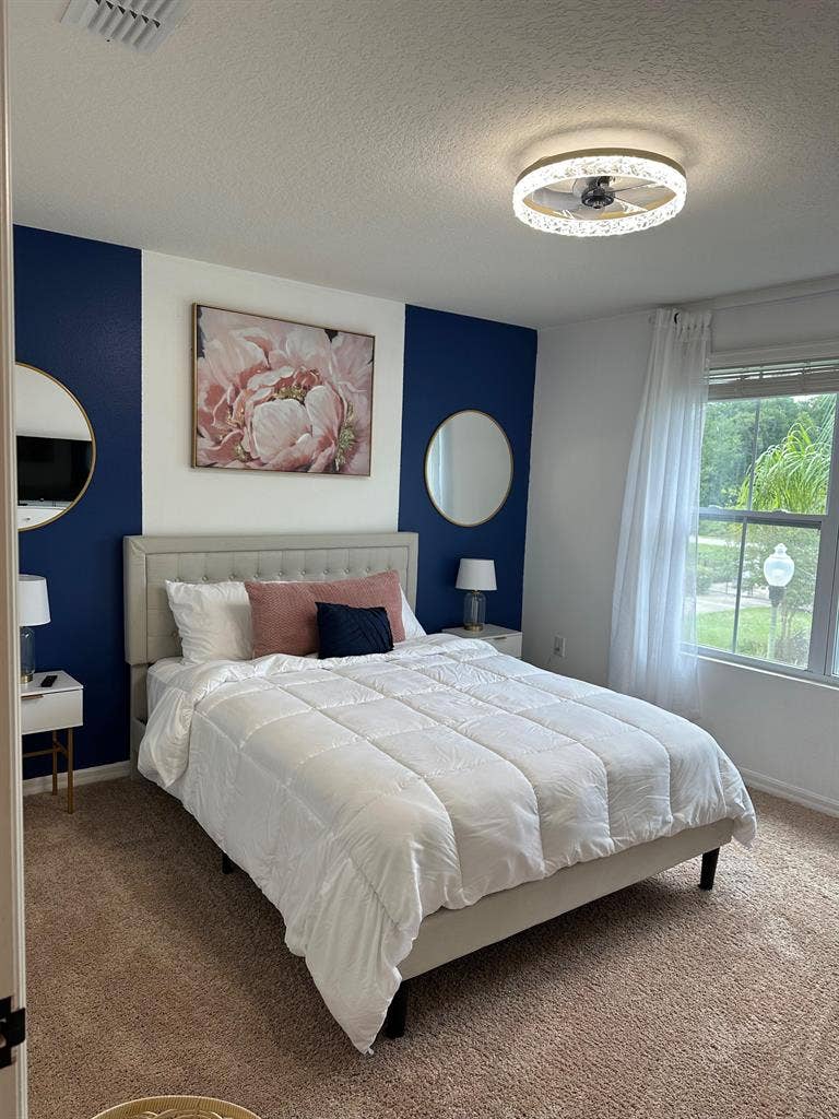 4 BR in Davenport