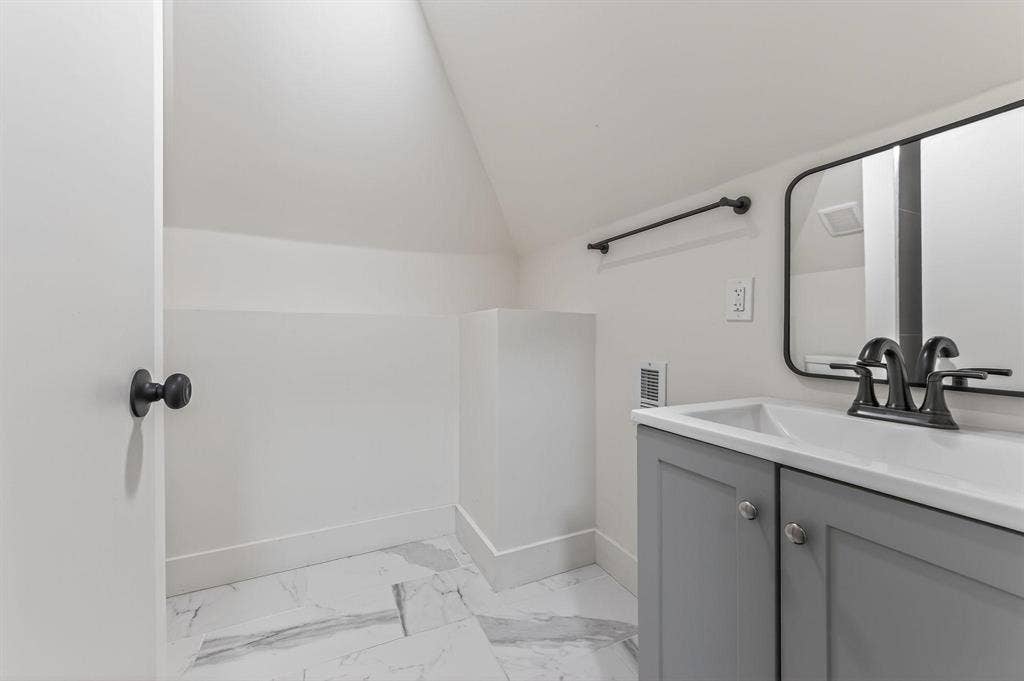 8 BR in Kansas City