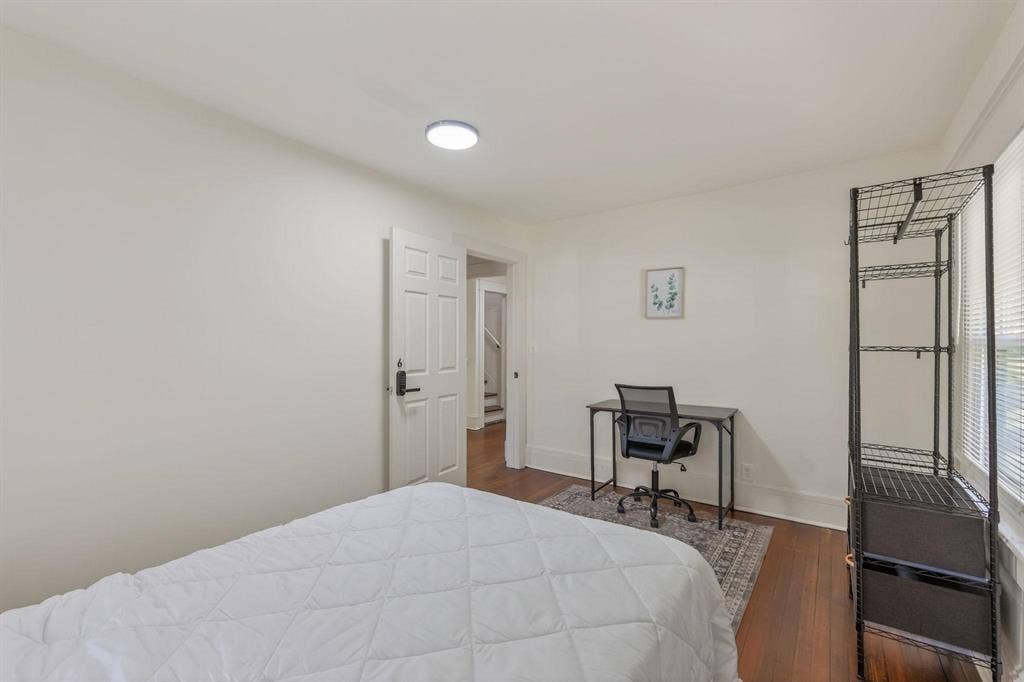 8 BR in Kansas City