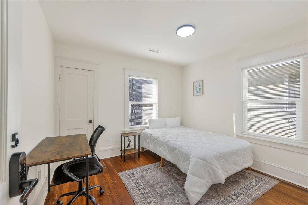 8 BR in Kansas City
