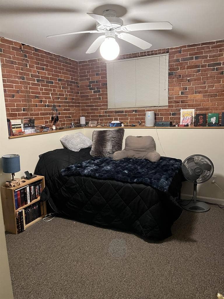 2 bdr apartment for rent