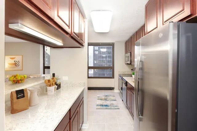 Bedroom for sublet in downtown