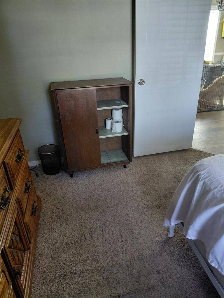 Room for rent  a month