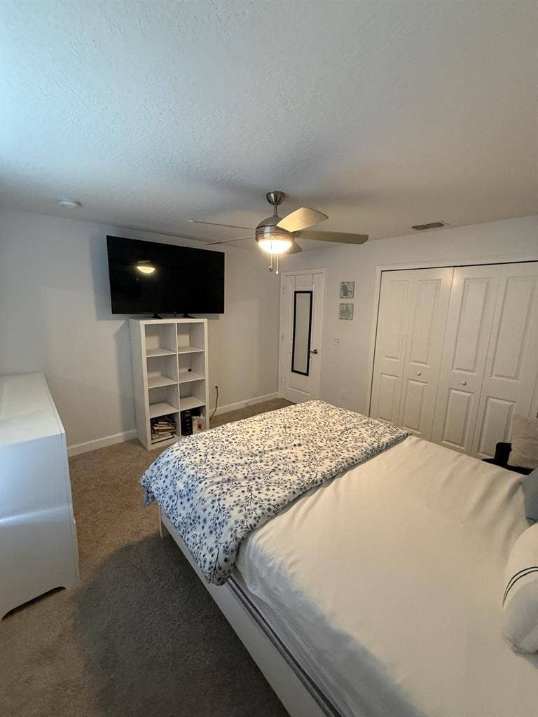 Room available in prime location