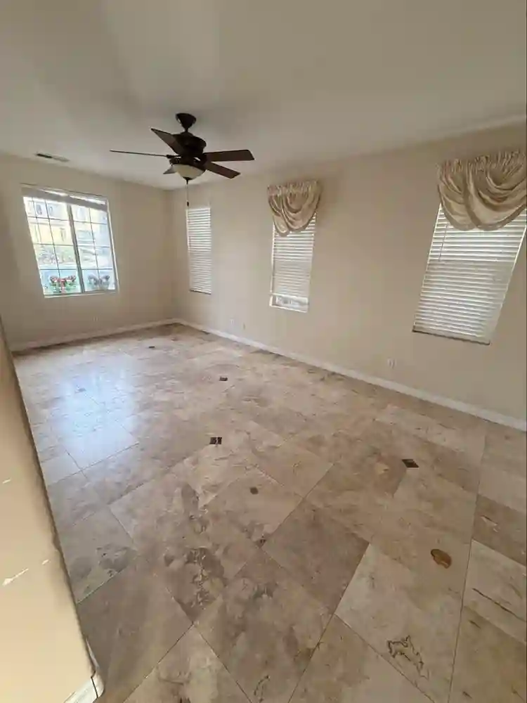 Room for rent in San Marcos ASAP