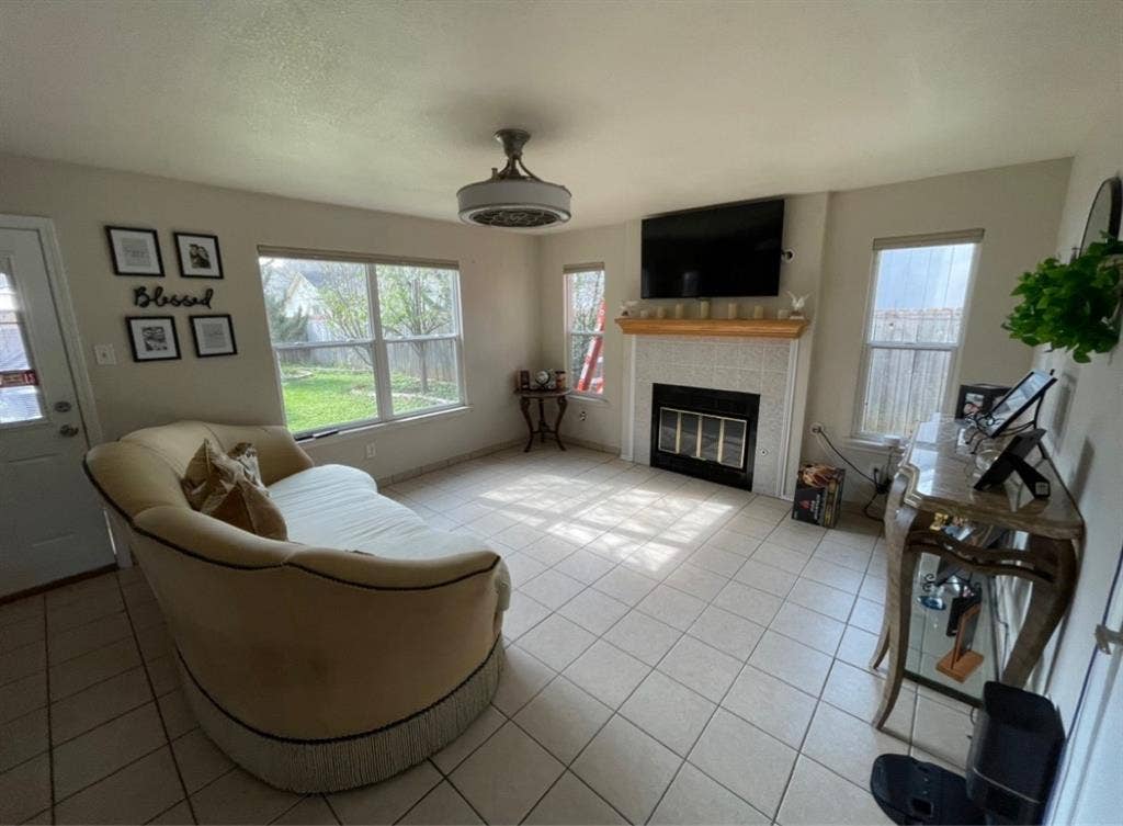 Two rooms available. $ ABP