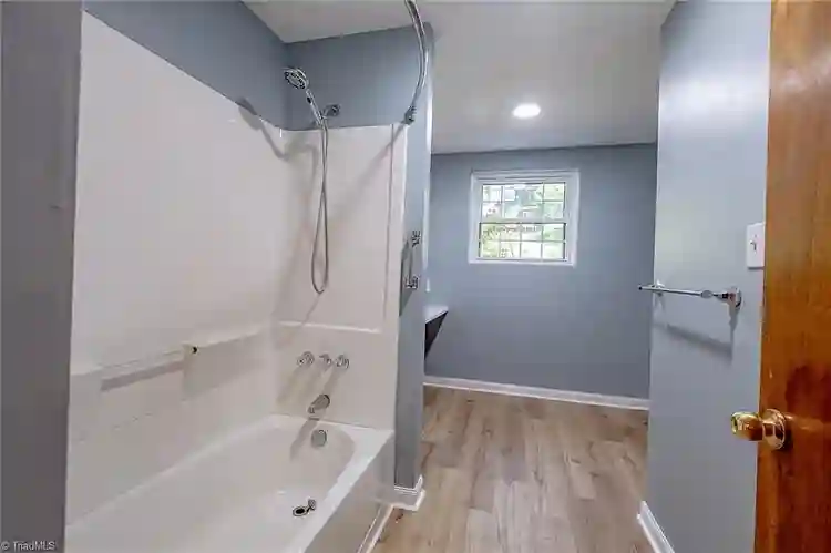 5 BR in Winston-Salem